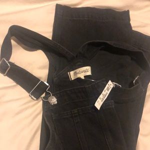 NWT Madewell black denim overalls, Small
